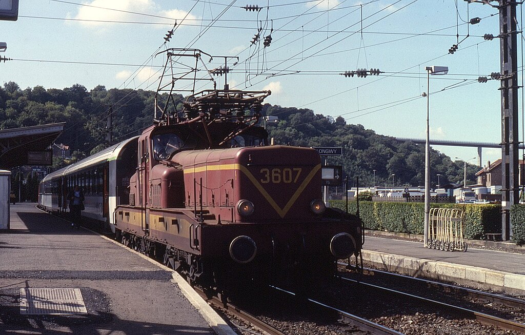 Pose de borne de recharge Longwy