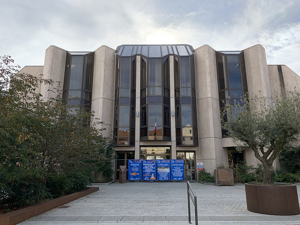 Pose de borne de recharge Thiais